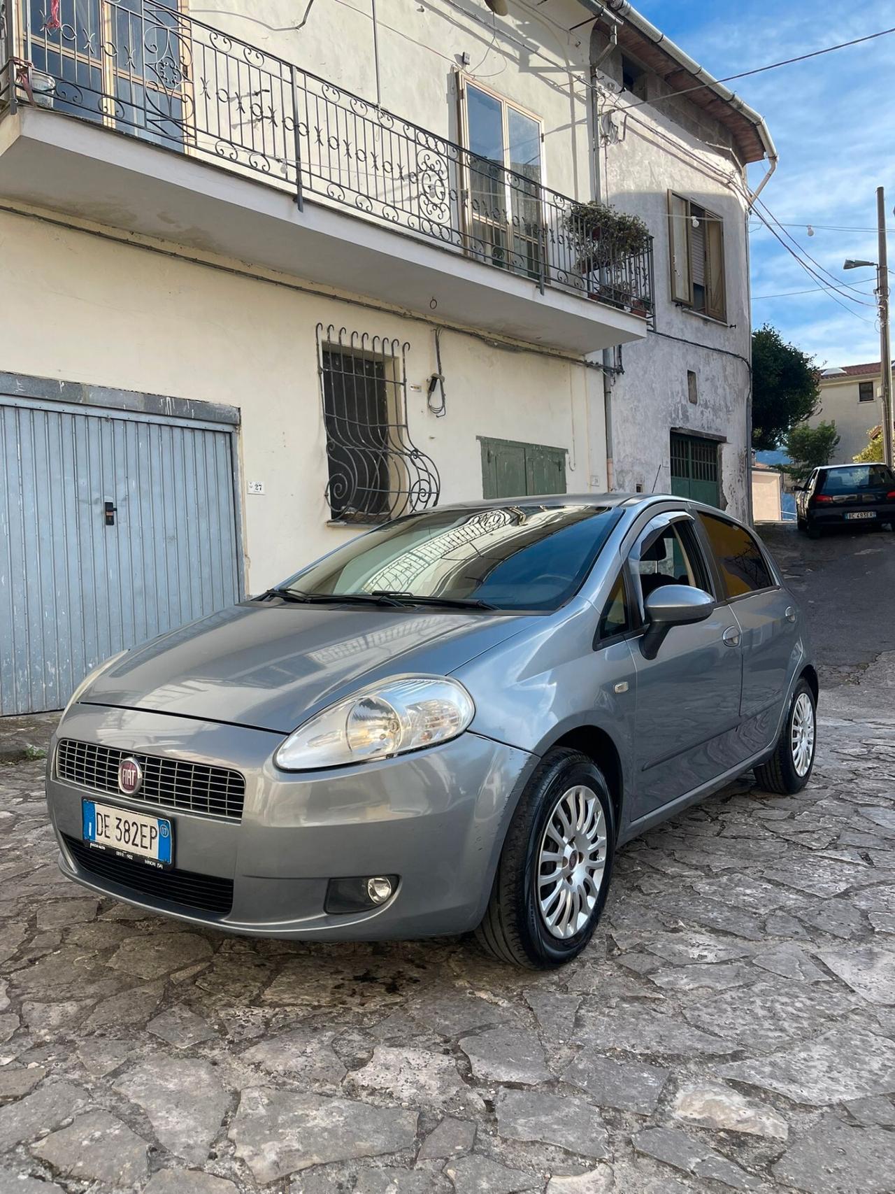 Fiat Grande Punto 1.3 MJT 75 CV 5 porte Dynamic