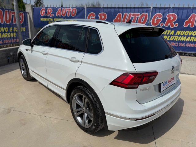 VOLKSWAGEN Tiguan R-LINE unicpro/GARANZIA iva deducibile