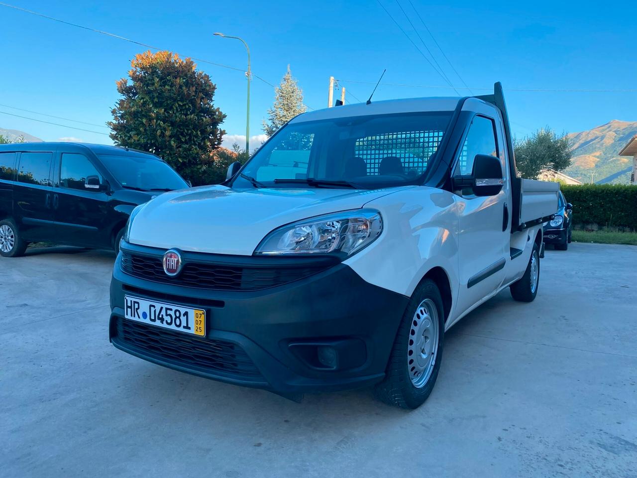2016 FIAT DOBLO' CARGO WORK-UP