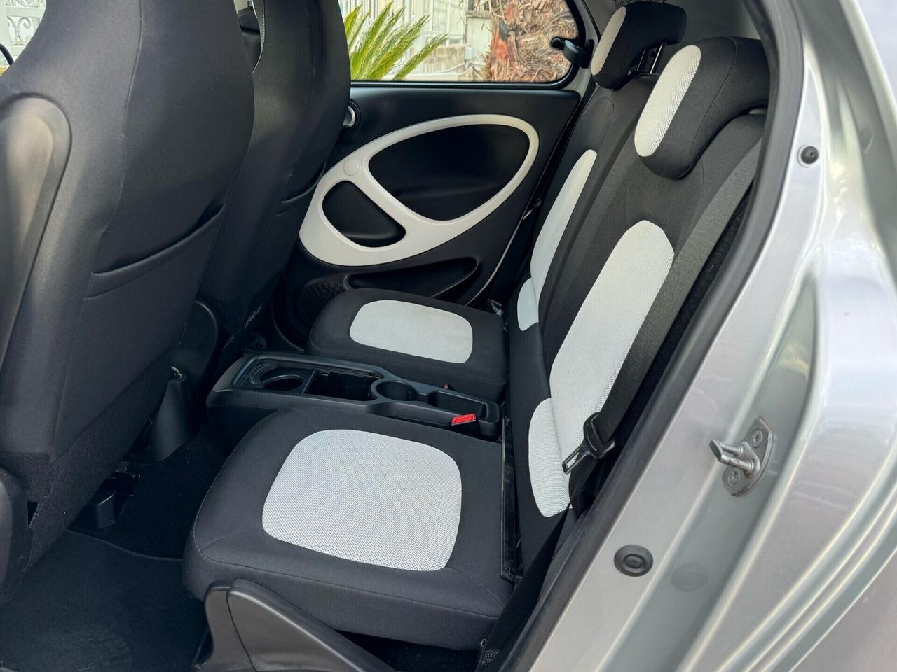 Smart ForFour 70 1.0 Passion