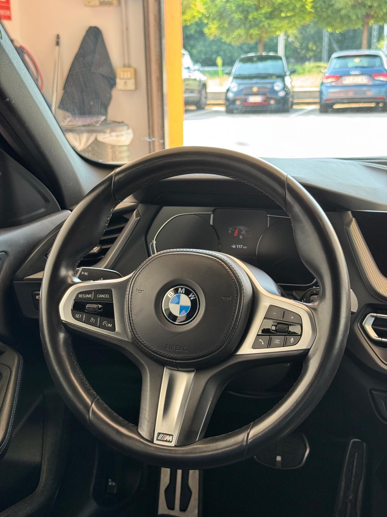 Bmw 116d 5p. Msport