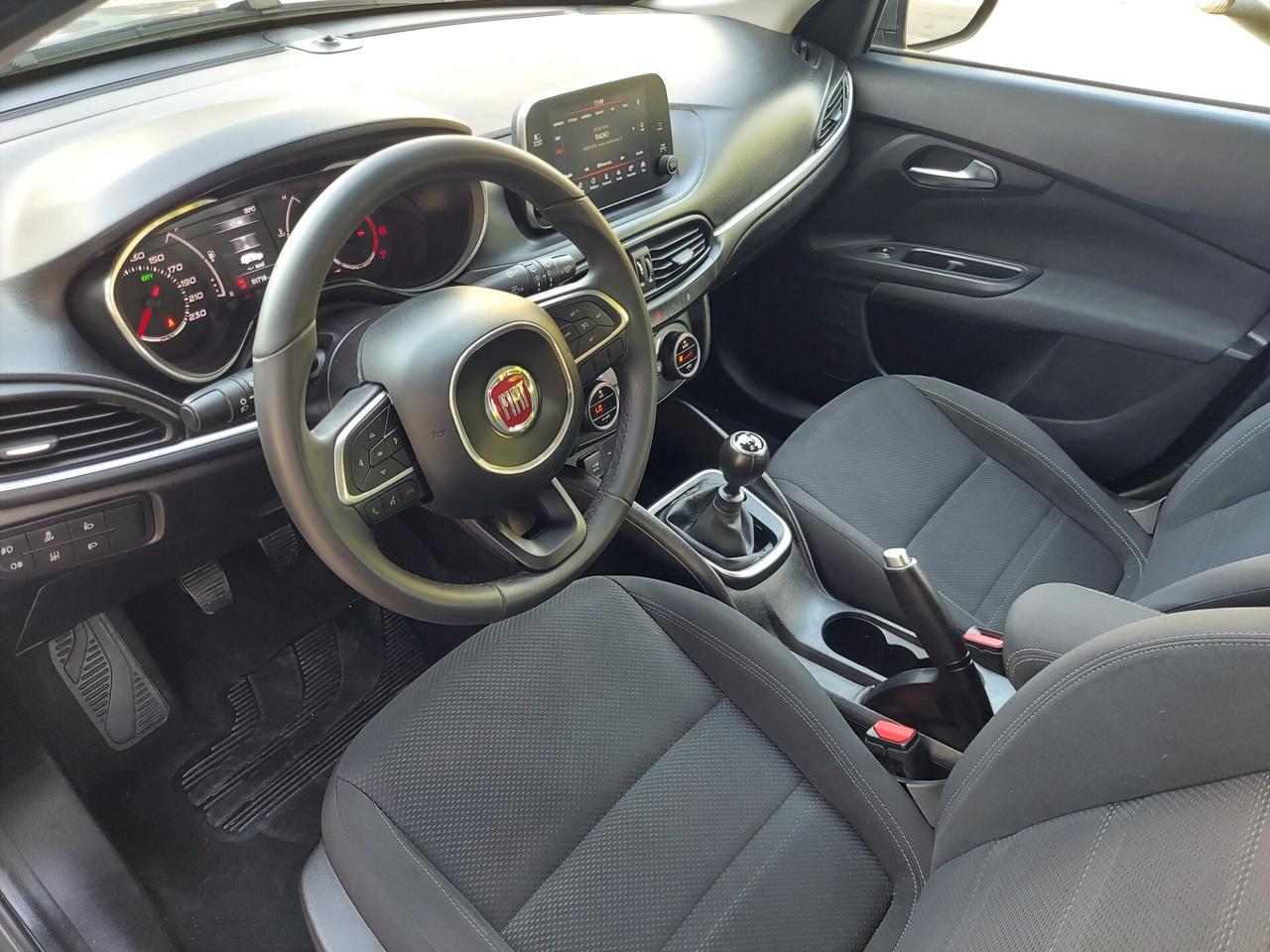 Fiat Tipo 1.6 Mjt S&S SW Lounge