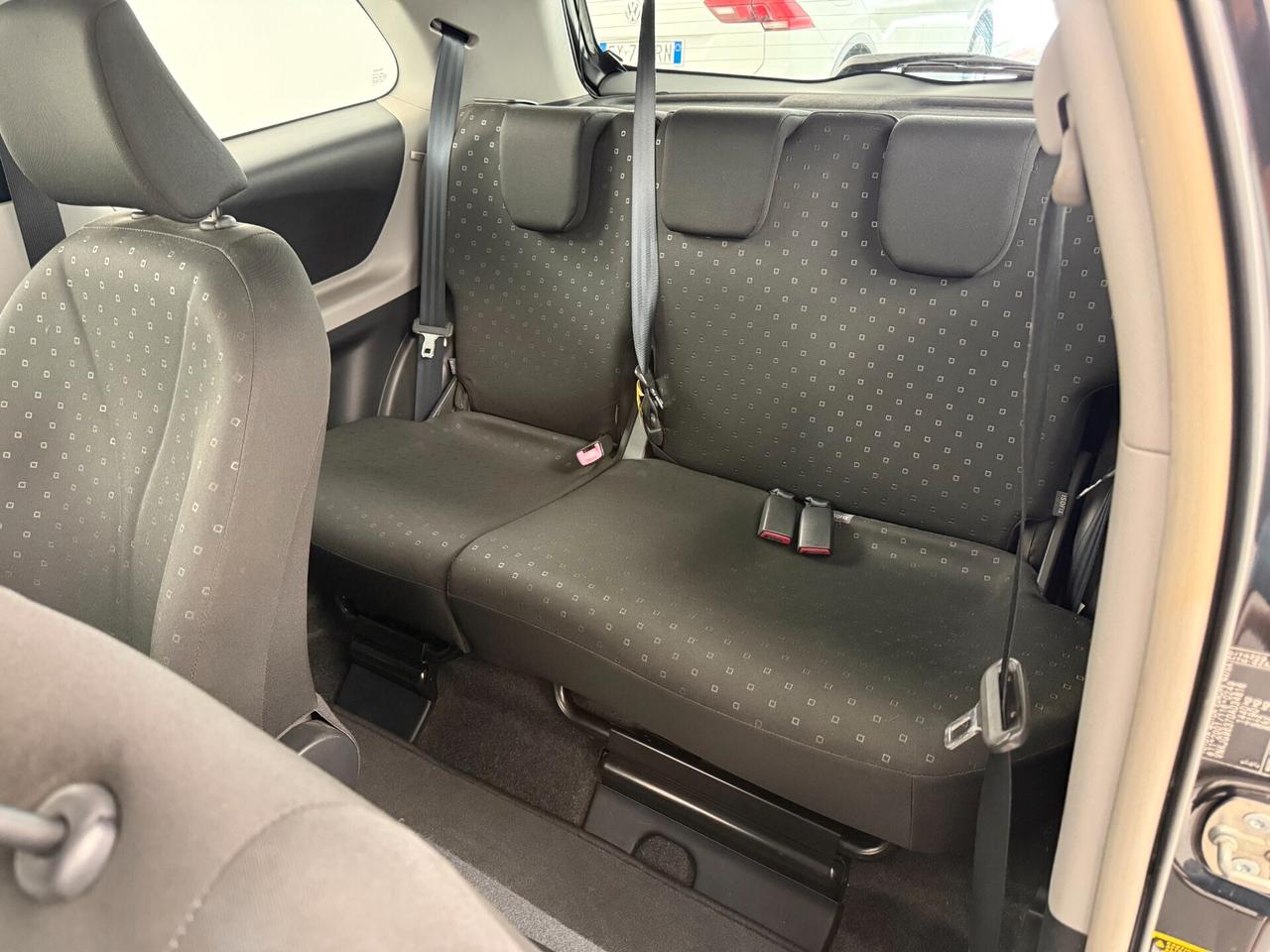 Toyota Yaris 1.0 CLIMA