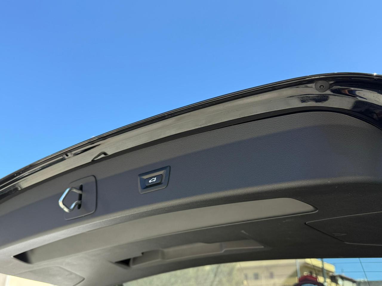 Bmw X1 sDrive 2.0D 150cv AUTOM. BLACK ED KM 59.000 !!!