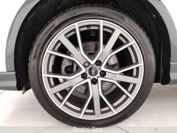 Audi Q3 SPB 45 TFSI quattro S tronic S line e...