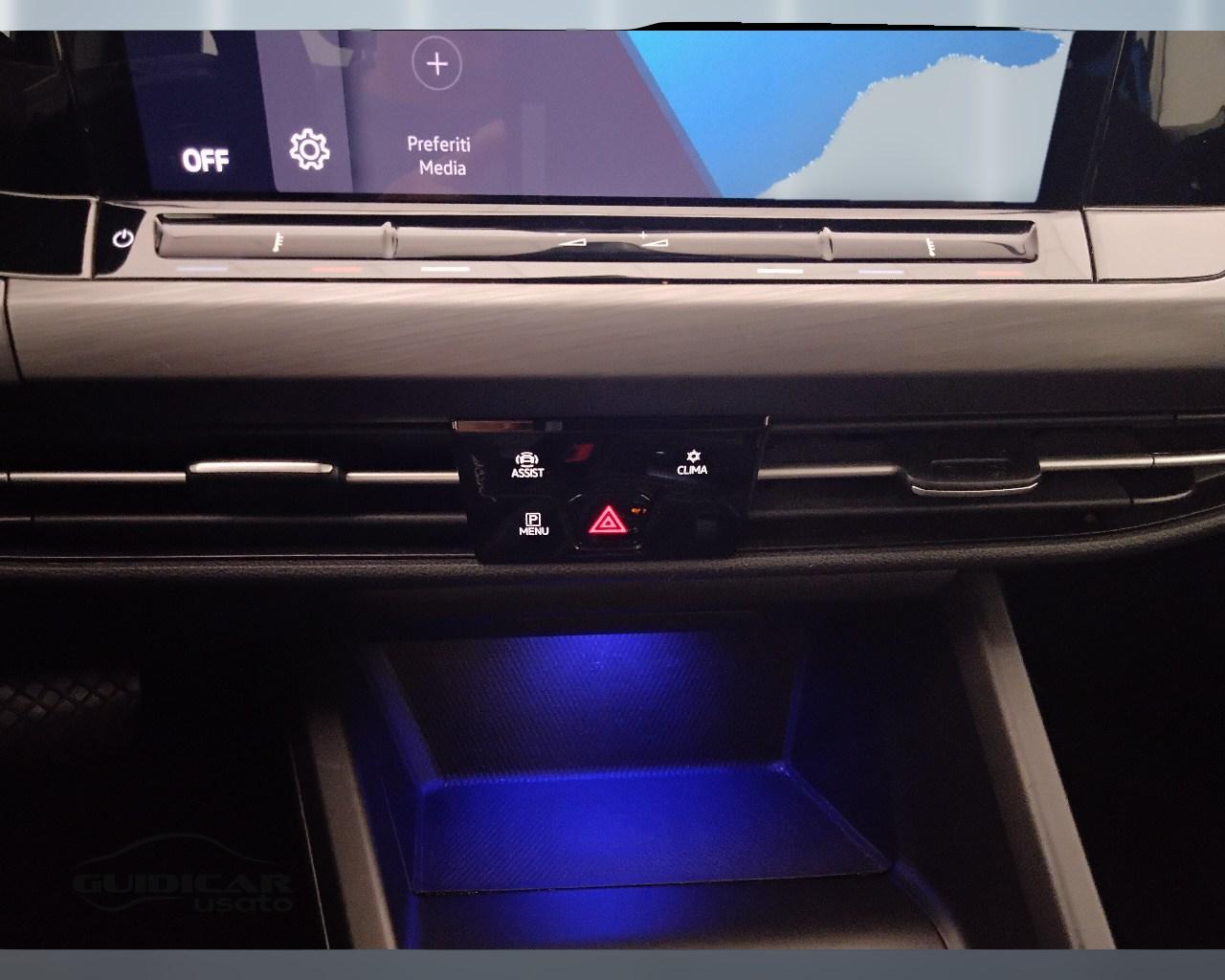 VOLKSWAGEN Golf VIII 2020 - Golf 1.5 etsi evo Style 150cv dsg