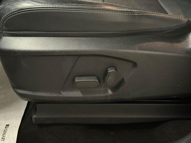 FORD Ranger Thunder 2.0 TDCi aut. 213 CV Wildtrak 5 posti