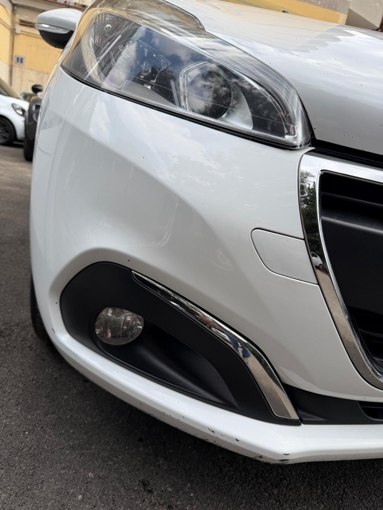 Peugeot 208 BlueHDi 75