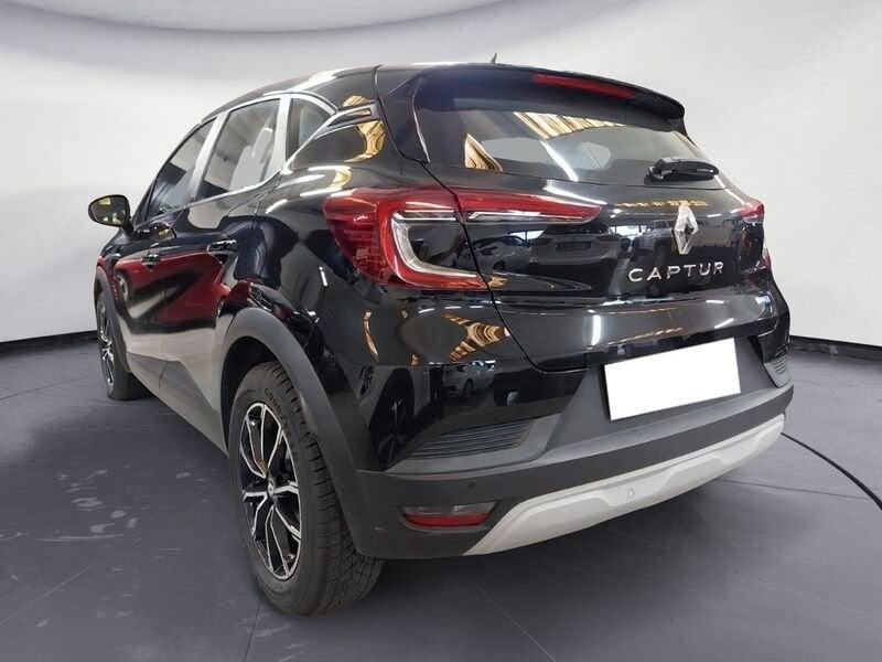 Renault Captur 1.6 E-Tech hybrid Zen 145cv auto