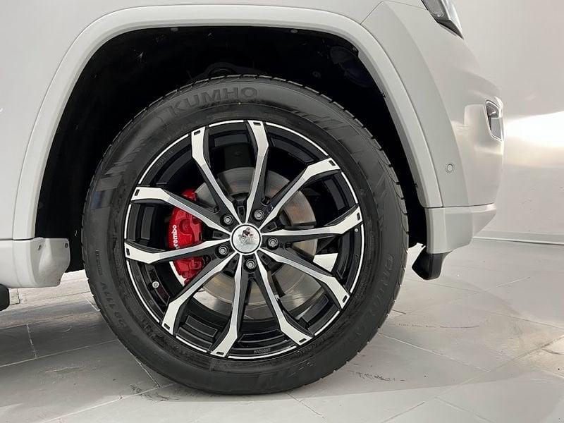 Jeep Grand Cherokee 3.0 V6 CRD 250 Multijet II Night Eagle
