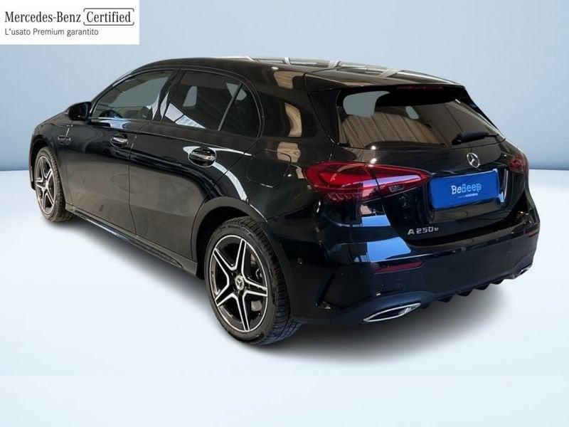 Mercedes-Benz Classe A A 250 E PHEV AMG LINE PREMIUM PLUS AUTO