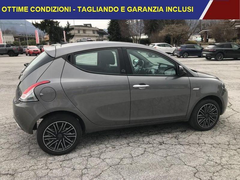 Lancia Ypsilon 1.0 FireFly Hybrid Ecochic Gold 5p OK NEOPATENTATI