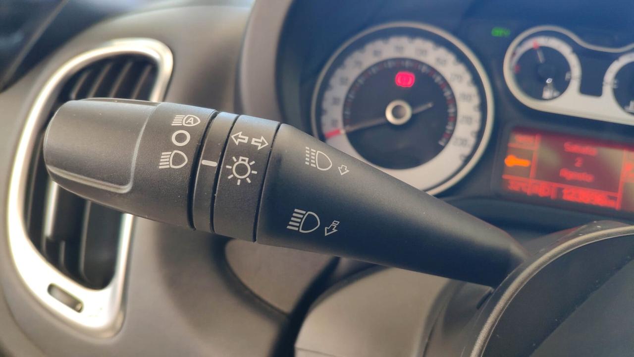 Fiat 500L Living 0.9 TwinAir Turbo Natural Power Lounge