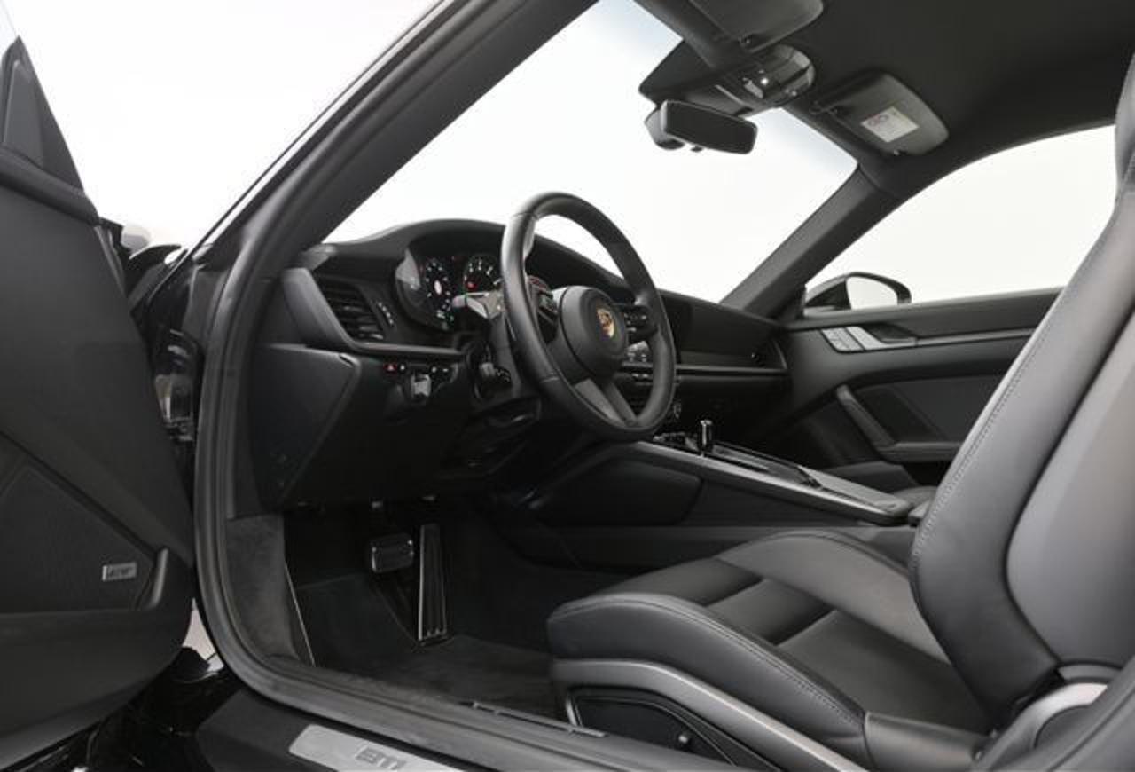 PORSCHE 911 Carrera 4 385Cv