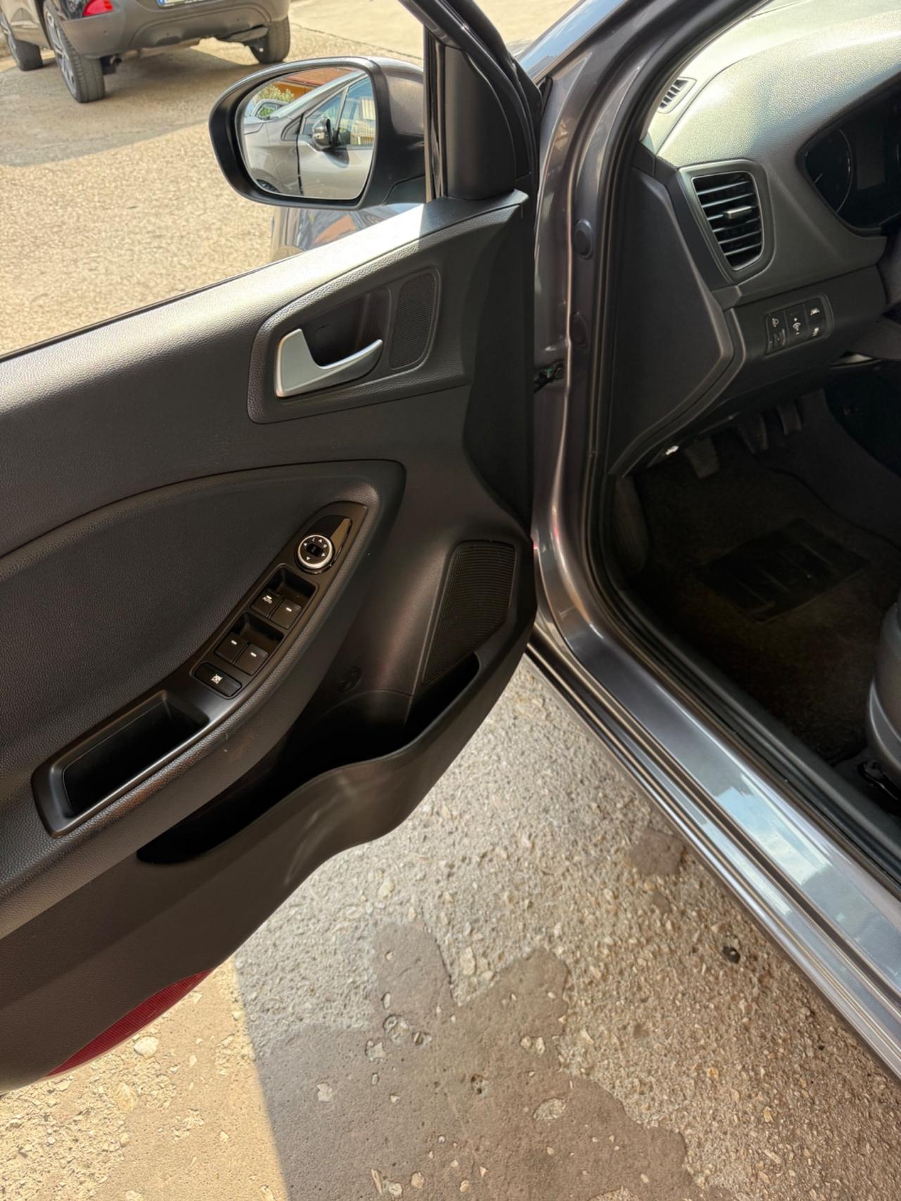 Hyundai i20 1.1 diesel anno 2015