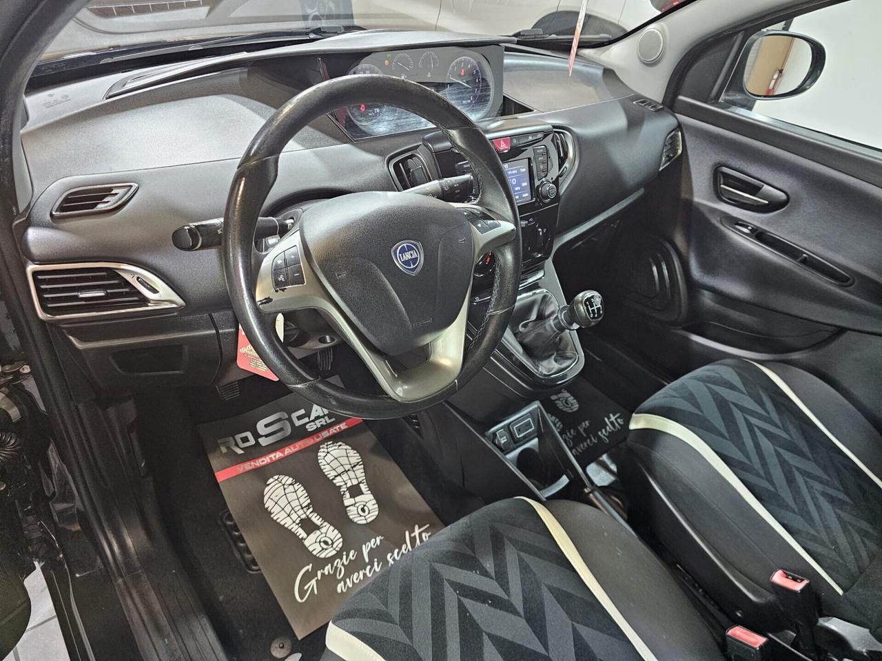 Lancia Ypsilon 1.2 benz. 69cv