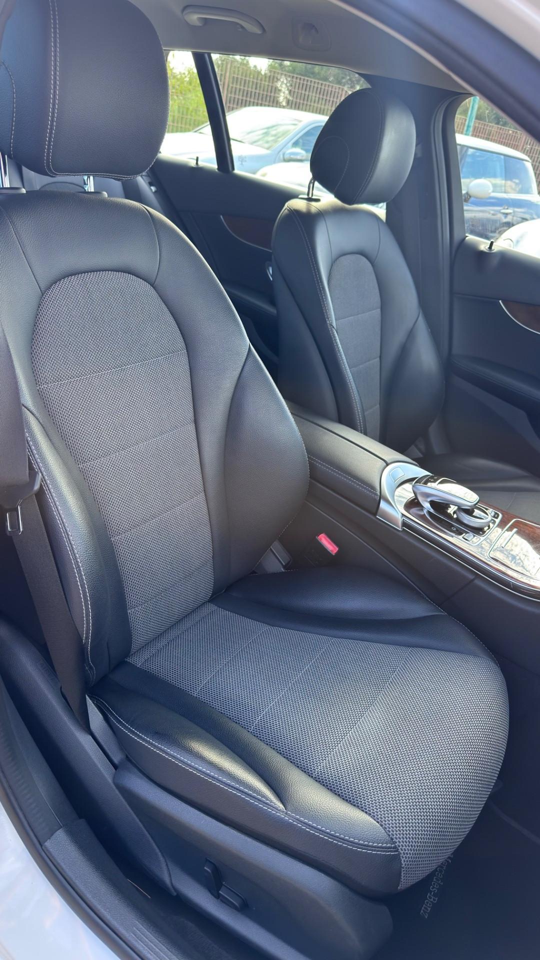 Mercedes-benz C 220 d S.W. Auto Premium AMG 4 Matic