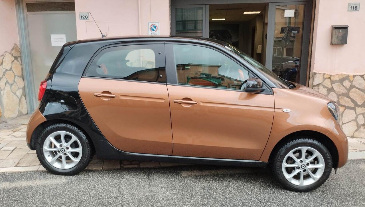 Smart ForFour 70 1.0 Passion