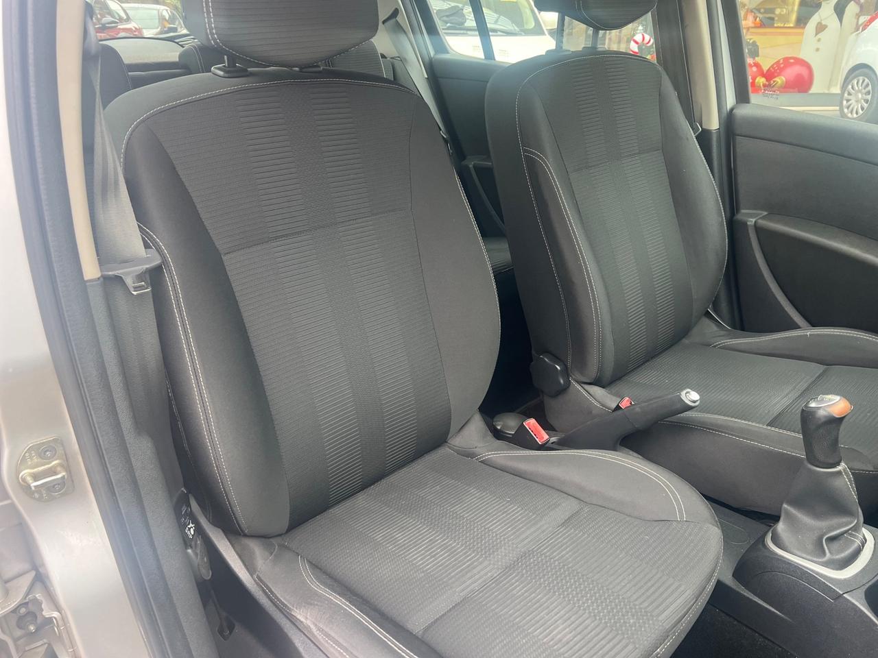 Renault Clio 1.2 16V 5 porte GPL Dynamique