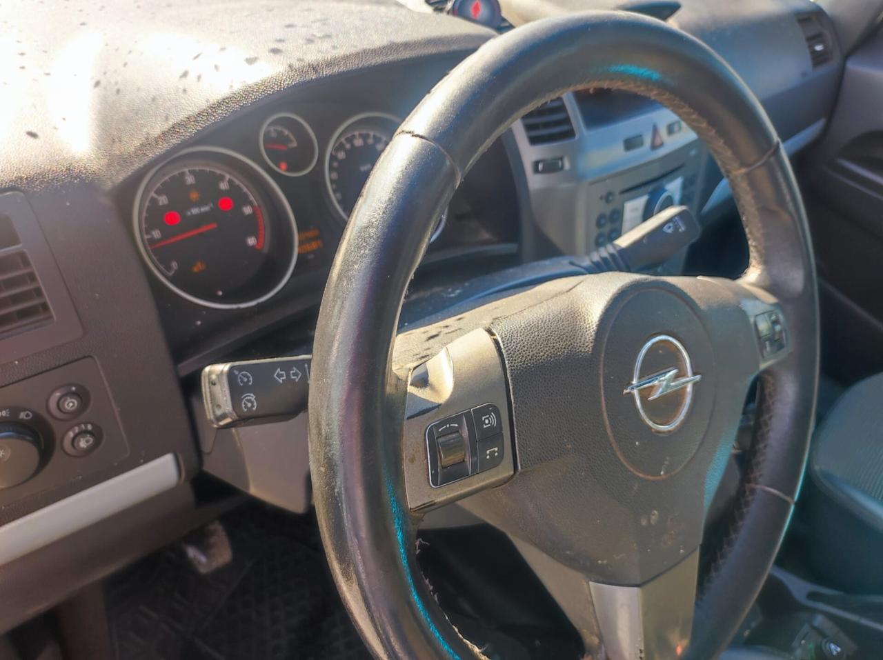 Opel Zafira 1.9 CDTI 120CV Enjoy