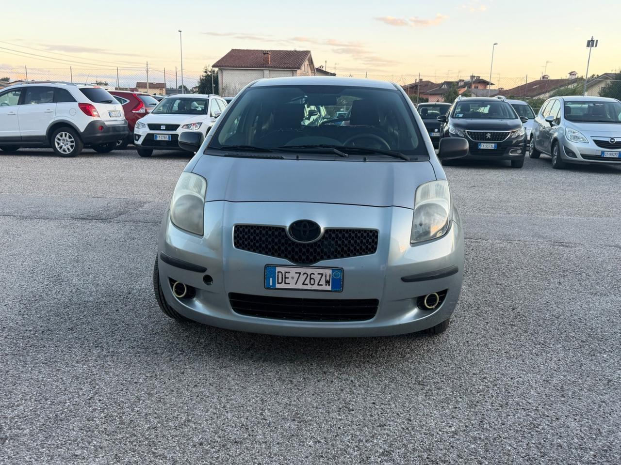 Toyota Yaris 1.0 3 porte