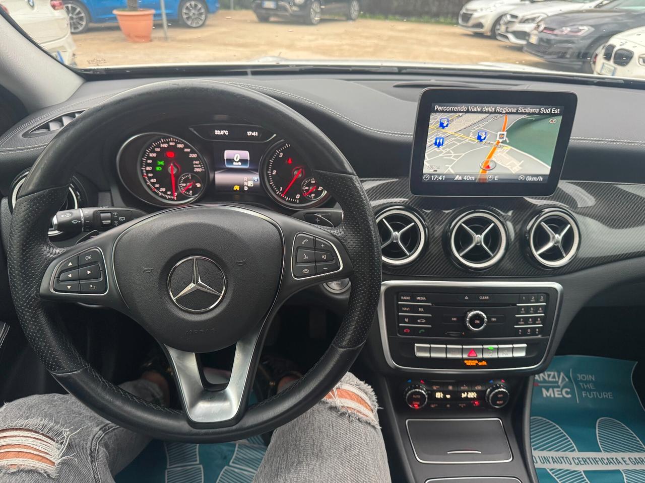 Mercedes-benz GLA 200 GLA 200 d Automatic Premium night edition