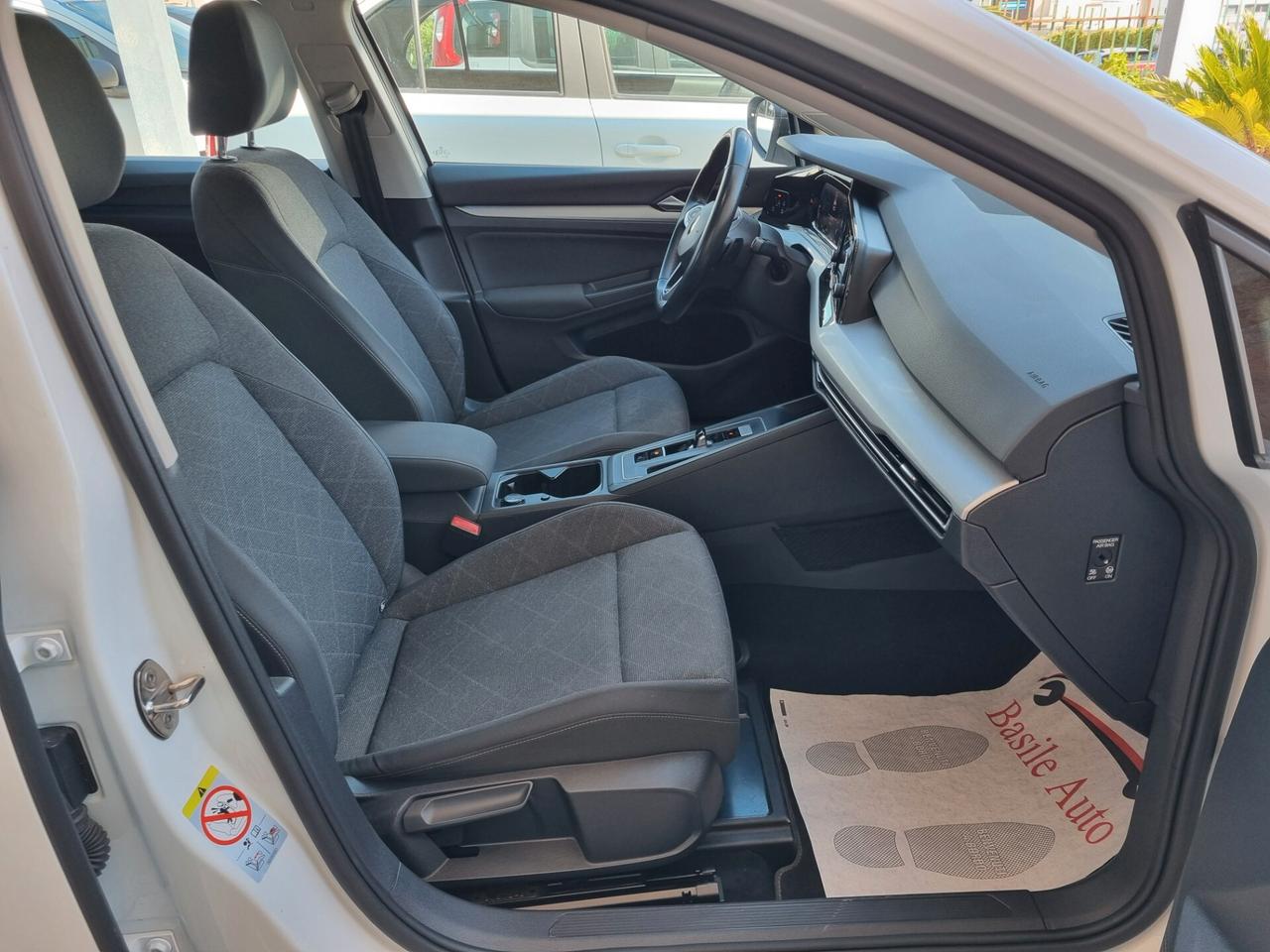 Volkswagen Golf 1.0 TSI EVO Life dsg 110cv