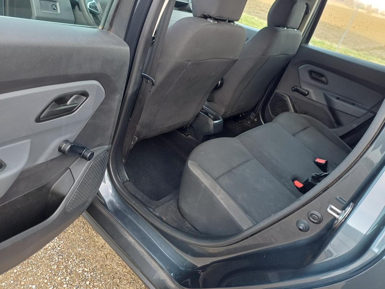 Dacia Duster 1.6 SCe GPL 4x2 Techroad