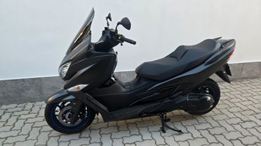 Suzuki AN Burgman 400 ABS