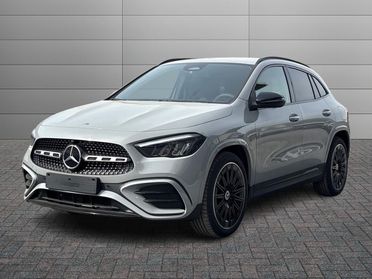 Mercedes-Benz GLA 200 d automatic