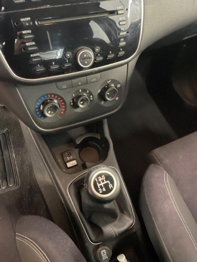 FIAT Punto 1.4 8V 5 porte NaturalPower Lounge