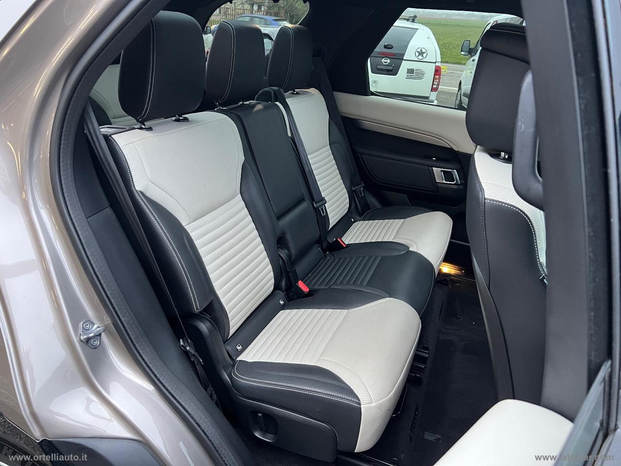 LAND ROVER Discovery 3.0D I6 249CV R-Dyn. SE 7 POSTI