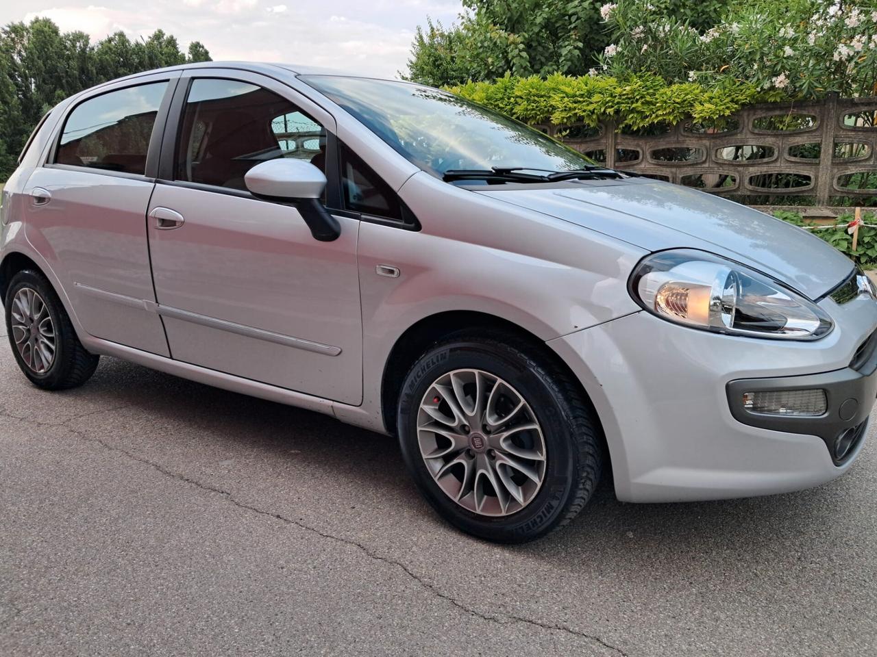 Fiat Punto Evo Punto Evo 1.4 5 porte Dynamic neopatentati