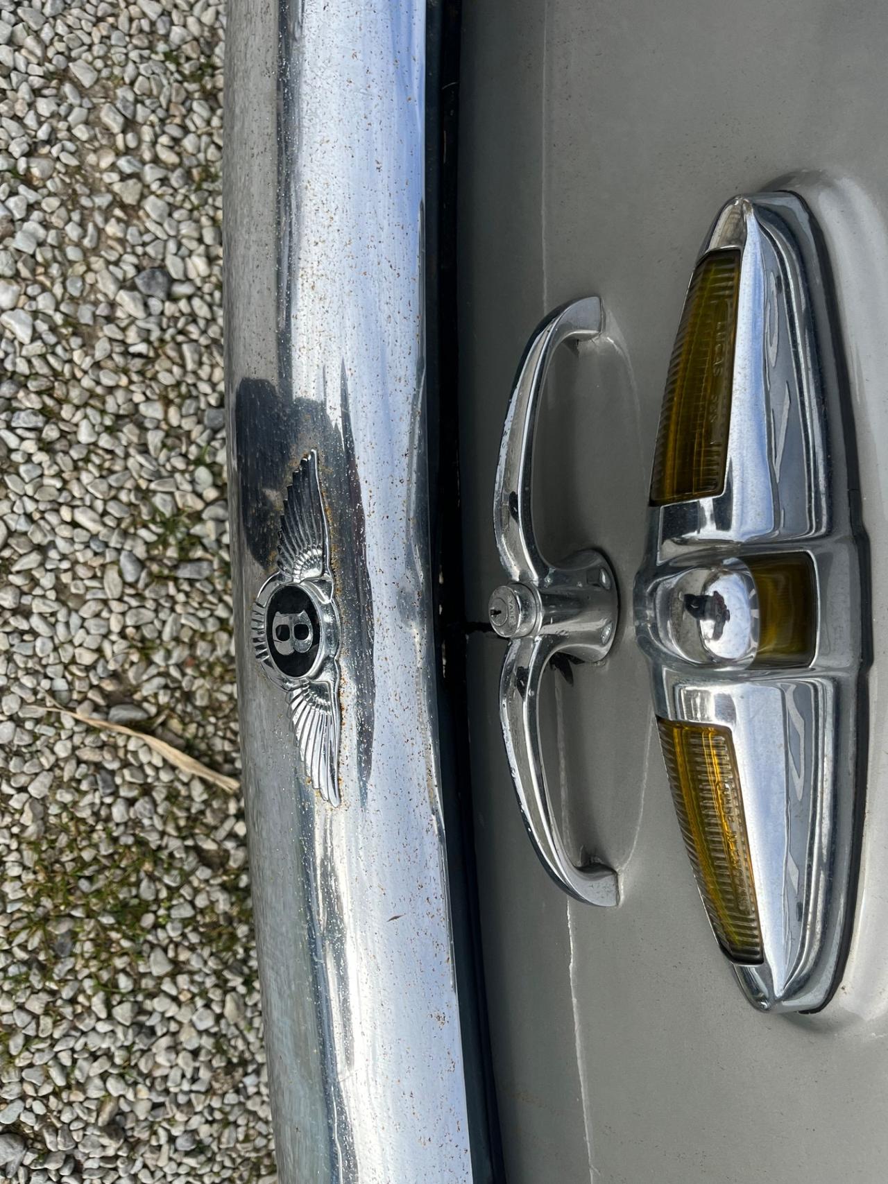 Bentley S1 Guida a SX