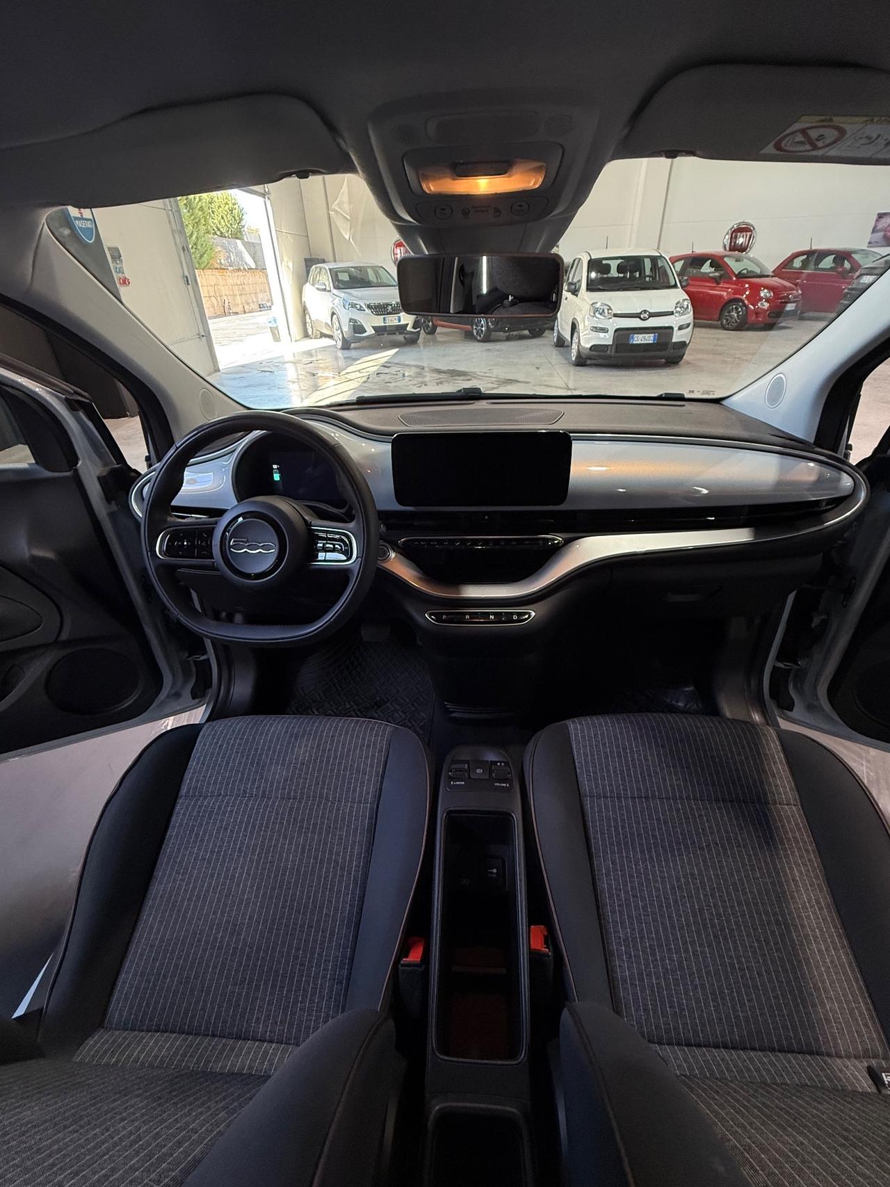 Fiat 500 500e Berlina 42 kWh Passion