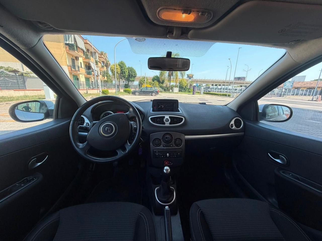 Renault Clio 1.2 16V 5 porte Dynamique