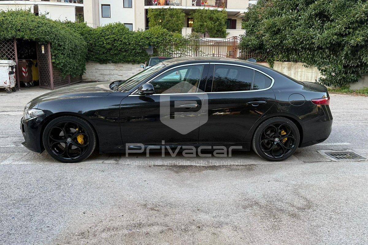 ALFA ROMEO Giulia 2.2 Turbodiesel 180 CV AT8 Super