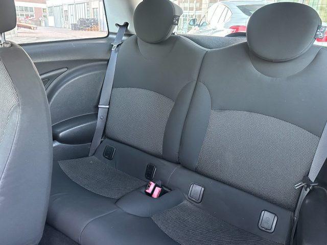 MINI One 1.6 16V One D