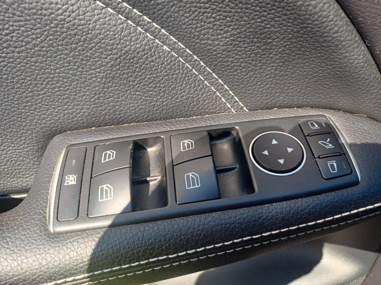 Mercedes-benz B 180 CDI BlueEFFICIENCY Premium