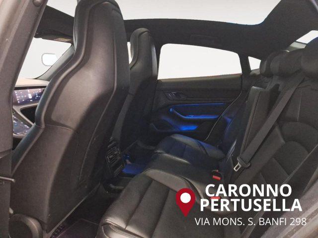 PORSCHE Taycan 4S Performance