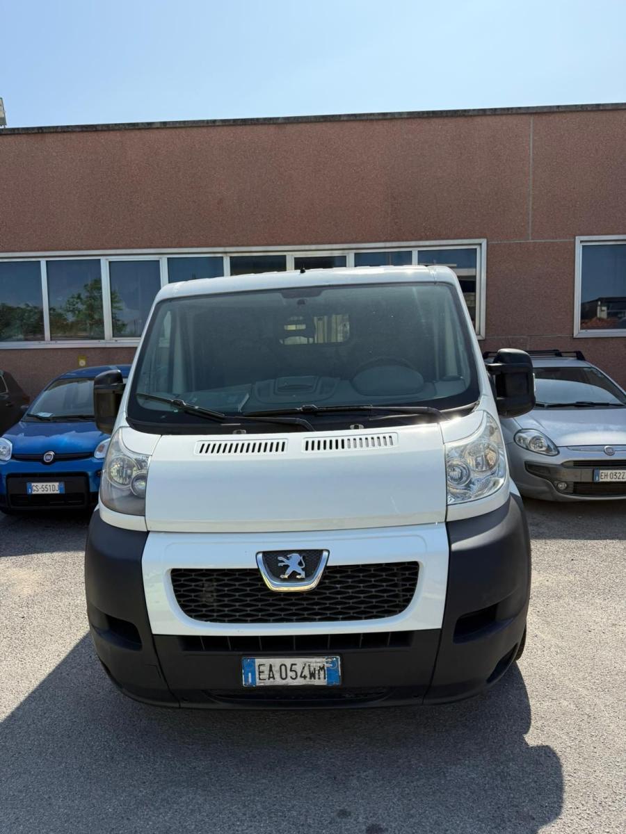 PEUGEOT - Boxer - 330 2.2 HDi/120CV PC-TN Combi Comfort