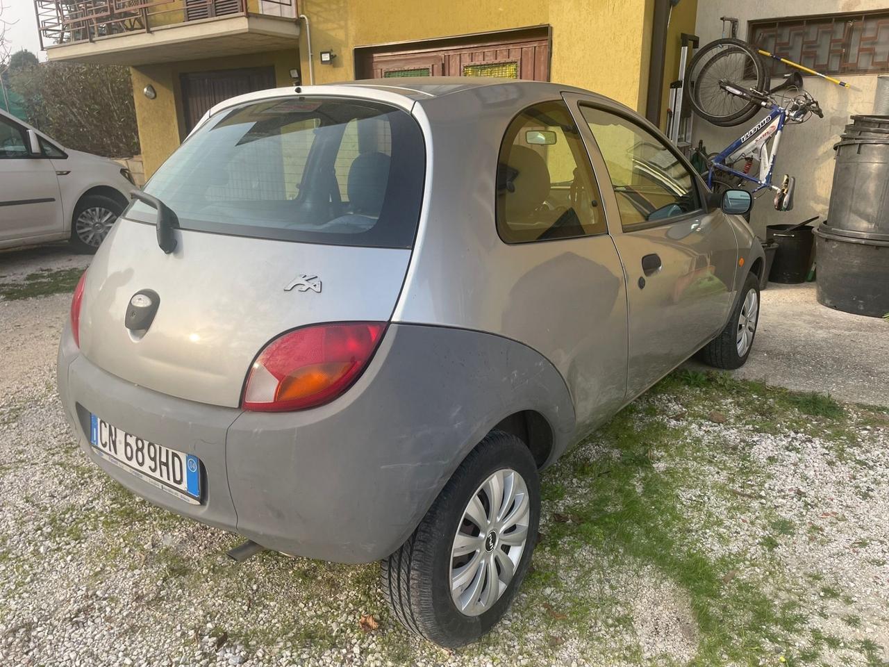 Ford Ka 1.2 70cv Solo 105000 km