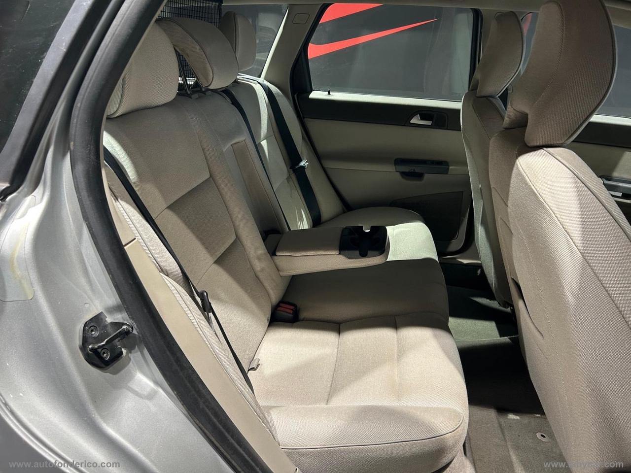 VOLVO V50 1.6 DRIVe R-design
