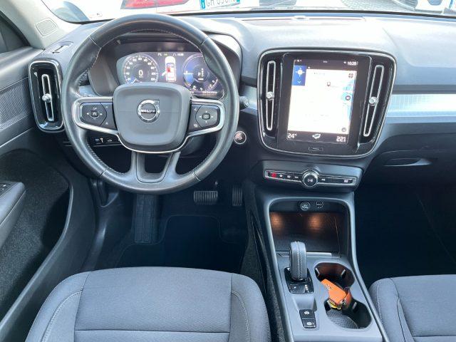 VOLVO XC40 T5 Recharge Plug-in Hybrid Inscription Expression