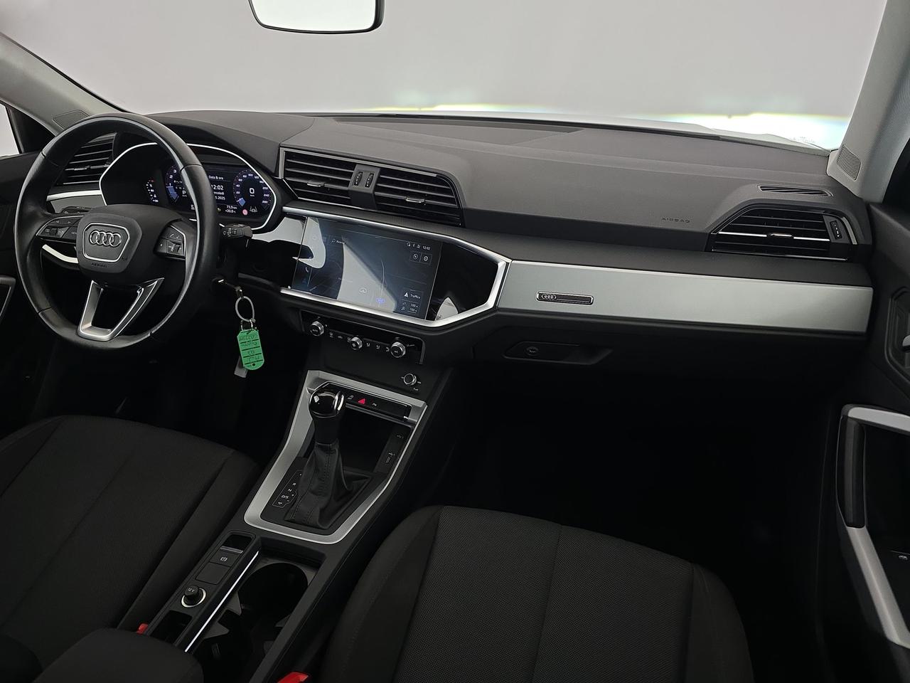 Audi Q3 sportback 35 1.5 tfsi mhev business plus s-tronic