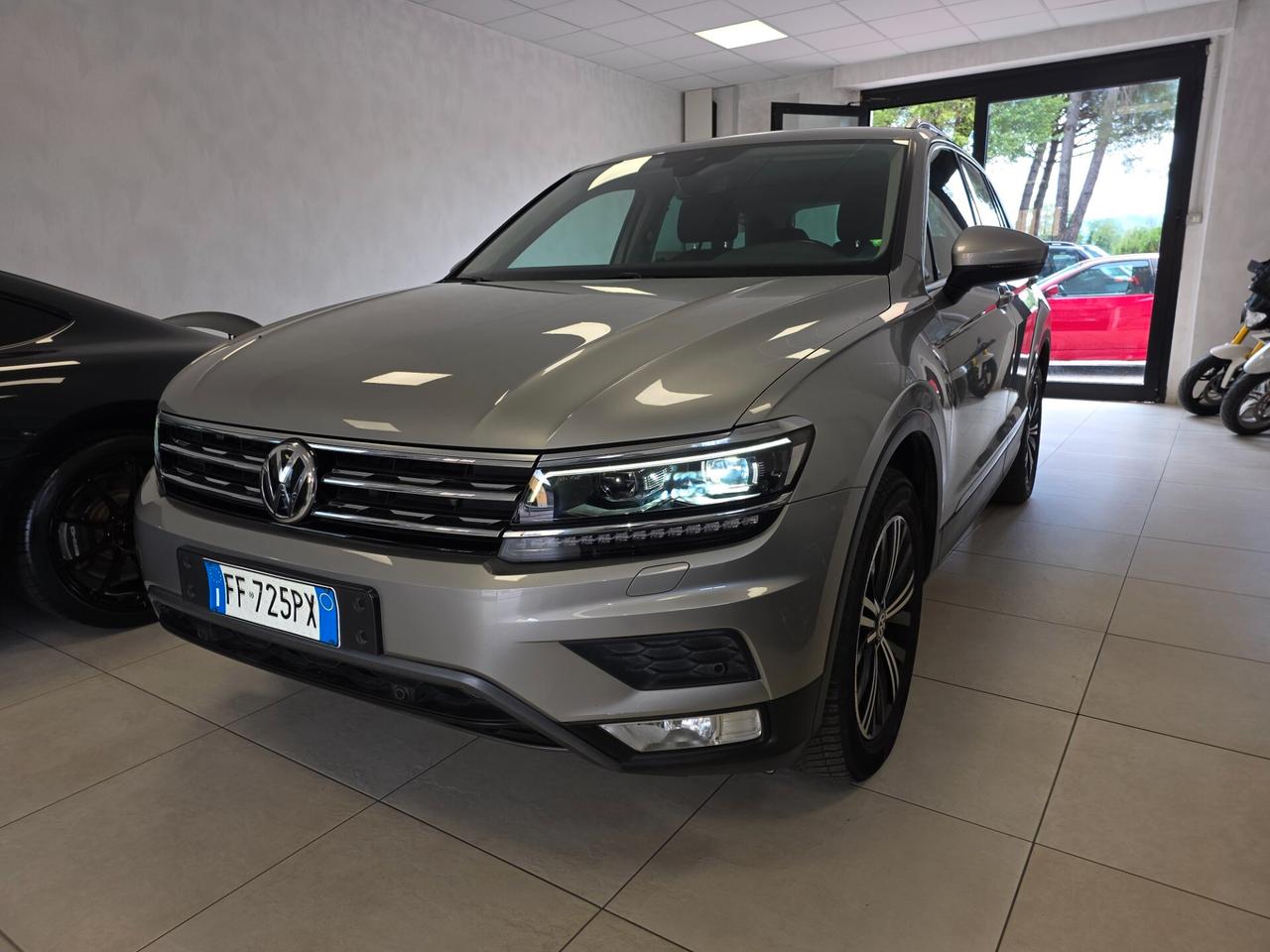 Volkswagen Tiguan 2.0 TDI SCR DSG 4MOTION Executive BMT