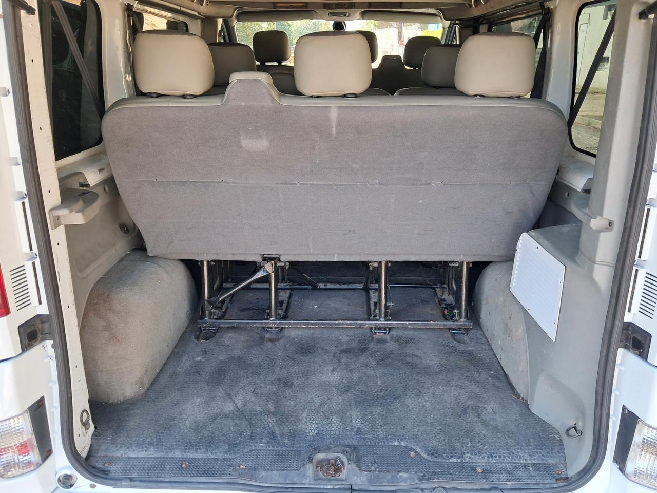 OPEL VIVARO 9 POSTI