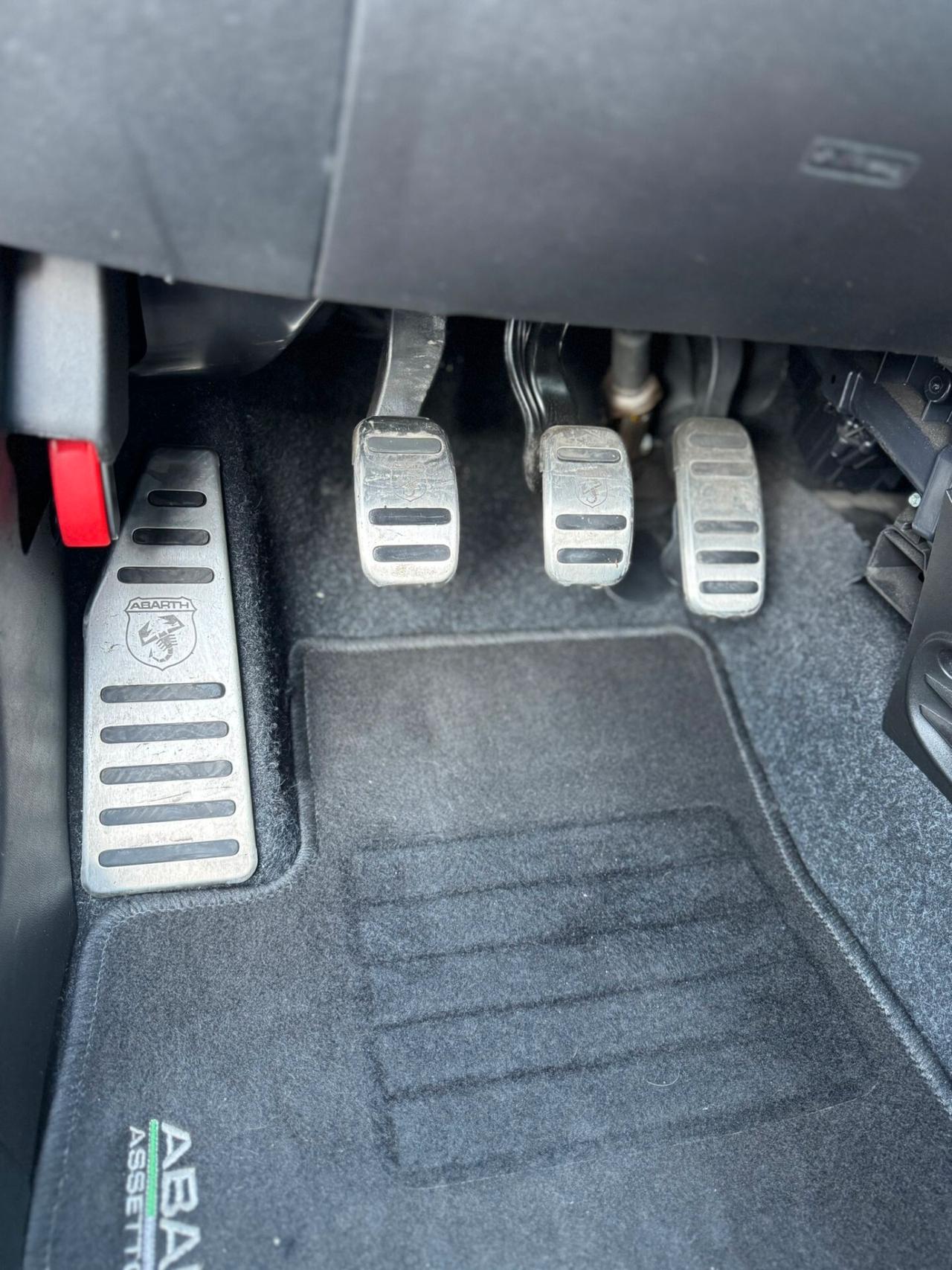 Abarth 595 1.4 T-jet 145