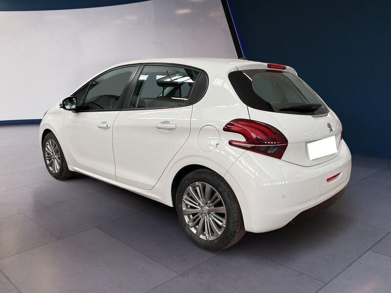 Peugeot 208 I 2015 5p 1.2 puretech Active 68cv