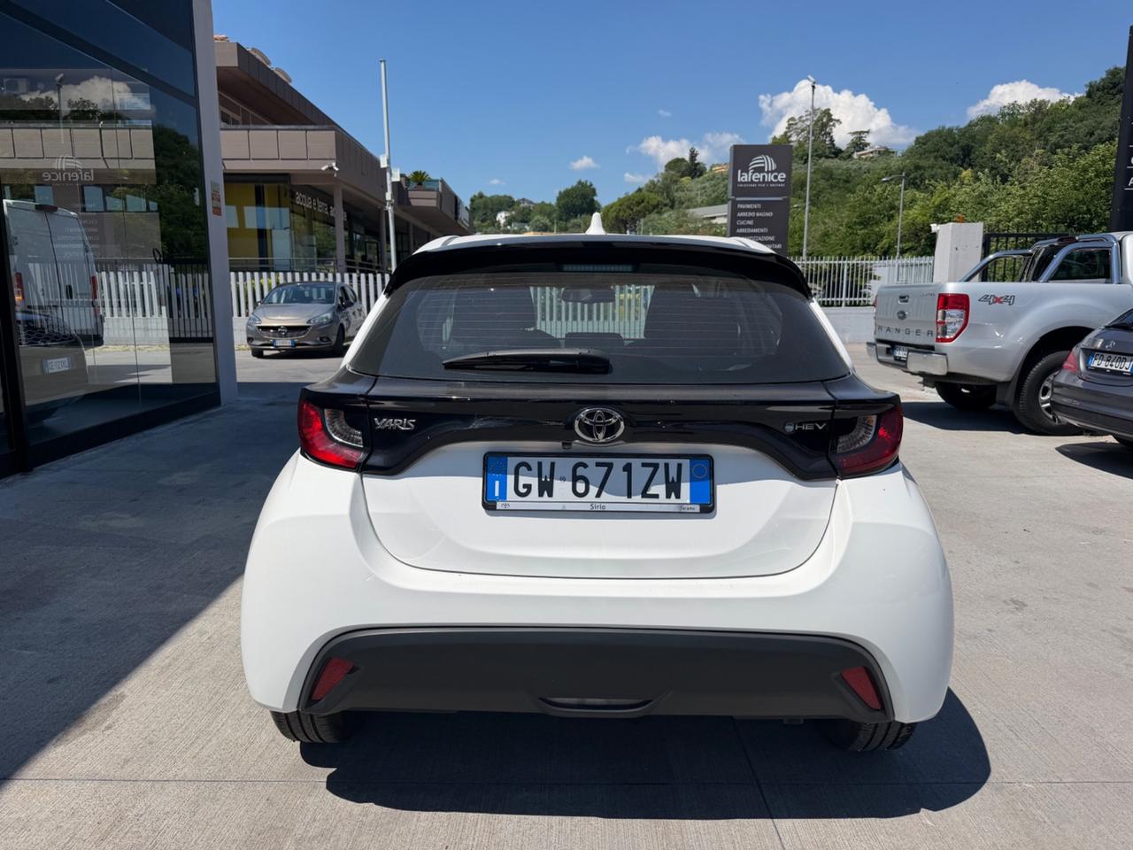 Toyota Yaris 1.5 Hybrid Trend 5p